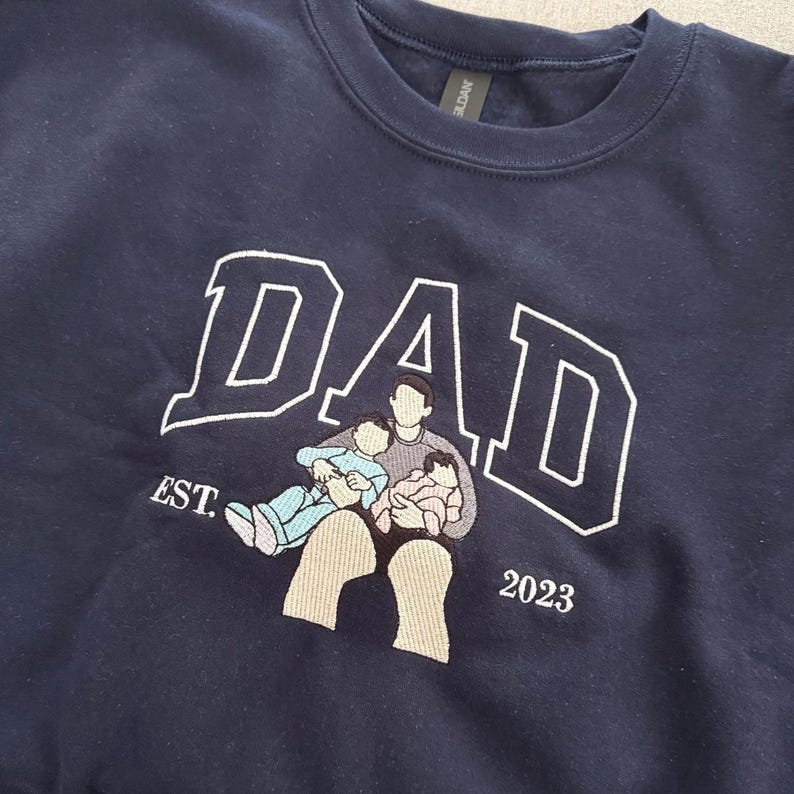 Personalized Embroidered Dad & Kids Keepsake: A Heartfelt Tribute to Fatherhood