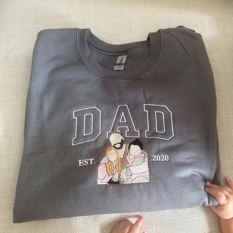 Personalized Embroidered Dad & Kids Keepsake: A Heartfelt Tribute to Fatherhood
