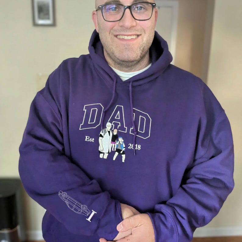Personalized Embroidered Dad & Kids Keepsake: A Heartfelt Tribute to Fatherhood