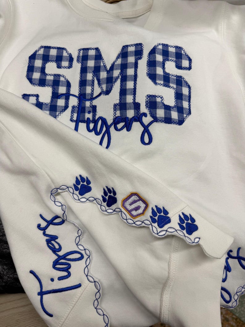 Custom Gingham Applique Side Slit Crewneck Sweatshirt, Personalized Mascot Paw Embroidery Game Day Pullover