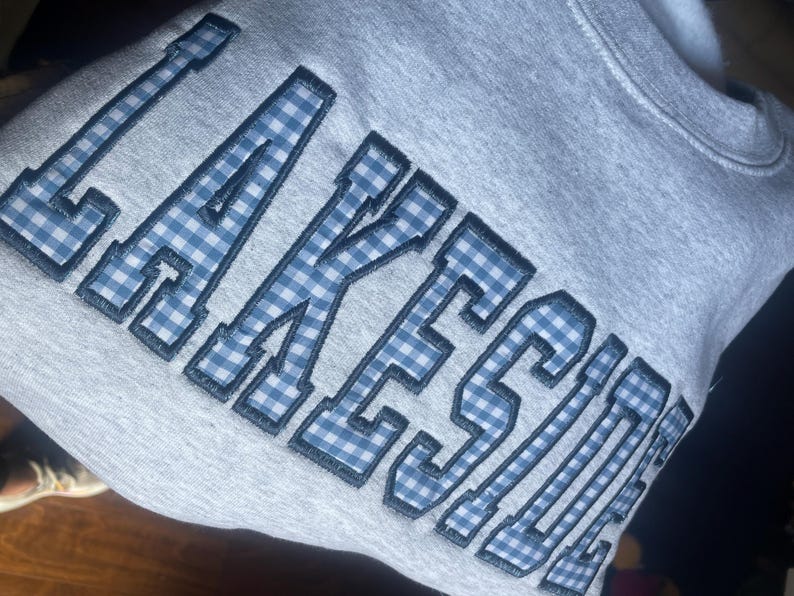 Custom Gingham Applique Sweatshirt Personalized Patchwork Game Day Crewneck for Women and Sports Fans