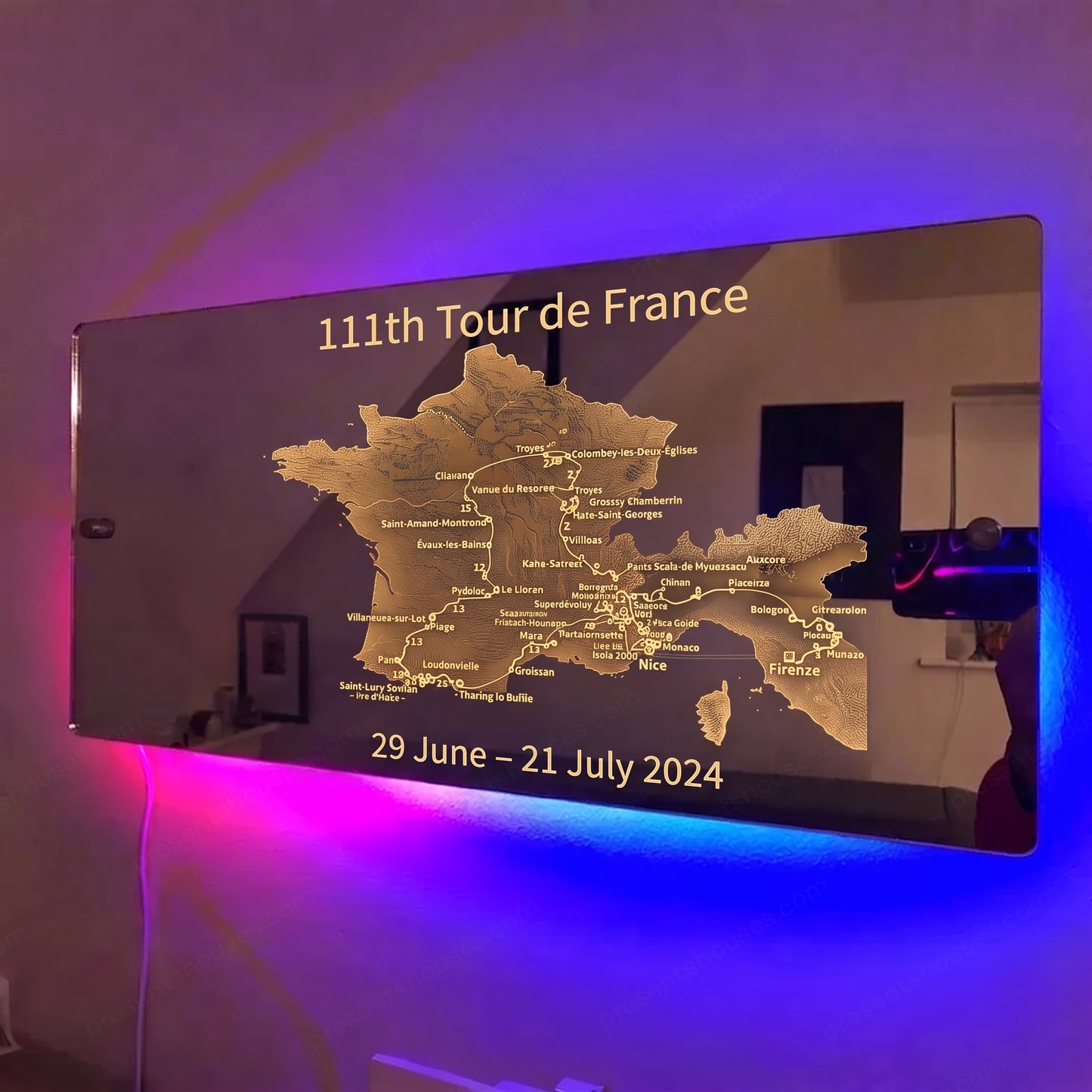 The Personalized Race Track Mirror Light