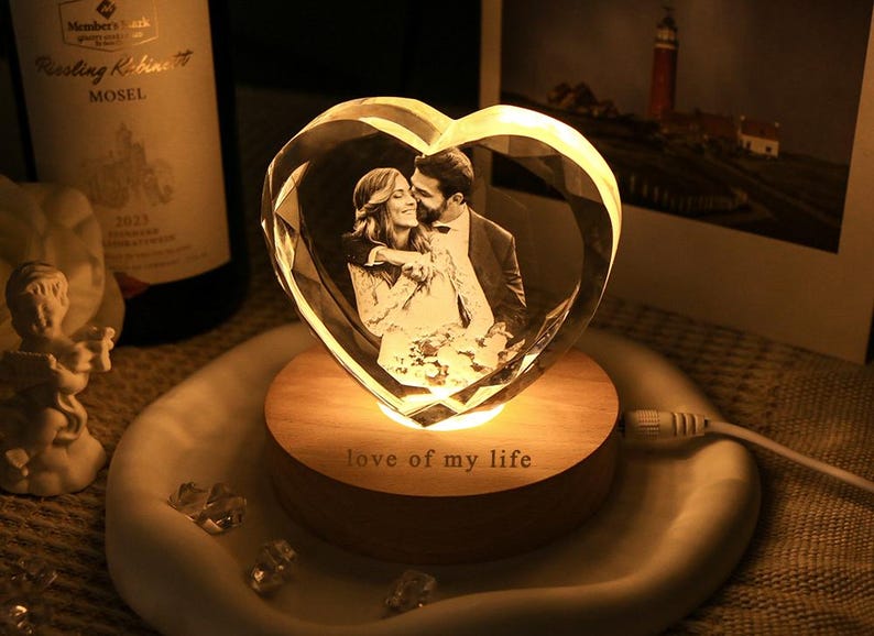 Heartstrings | Personalized 3D Glowing Crystal Keepsake